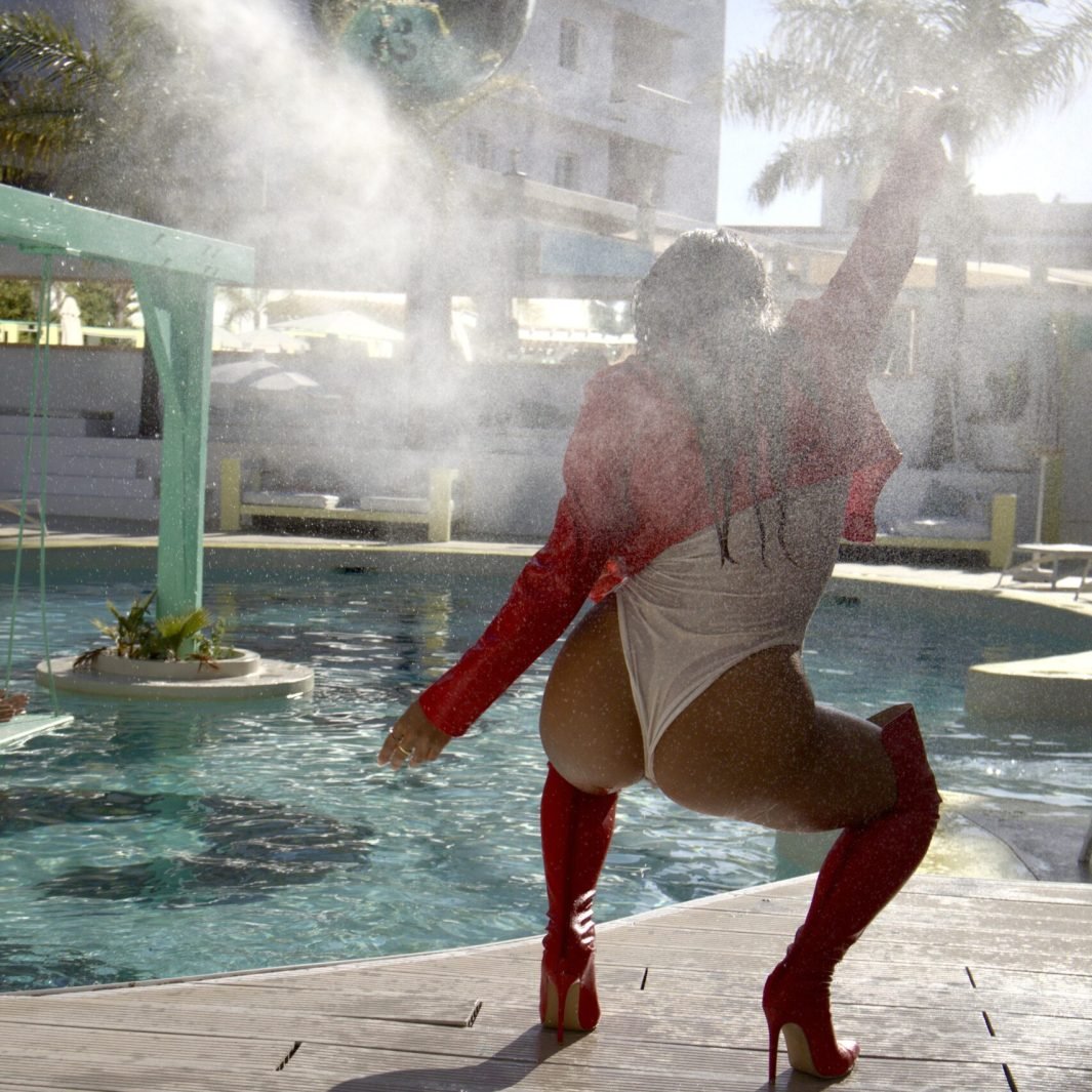 party-girls-villa-images-ibiza
